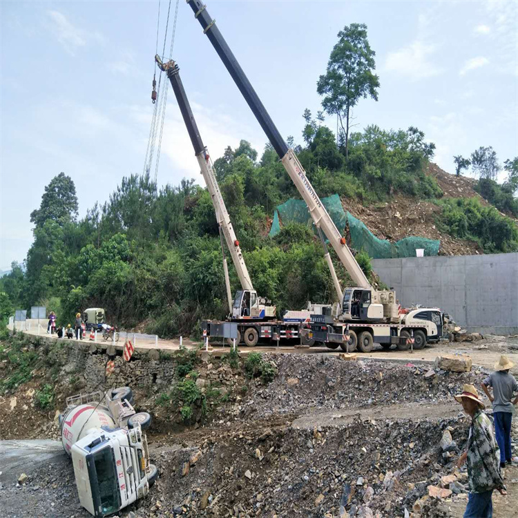 济南济南24小时应急道路救援吊装吊装现场实拍